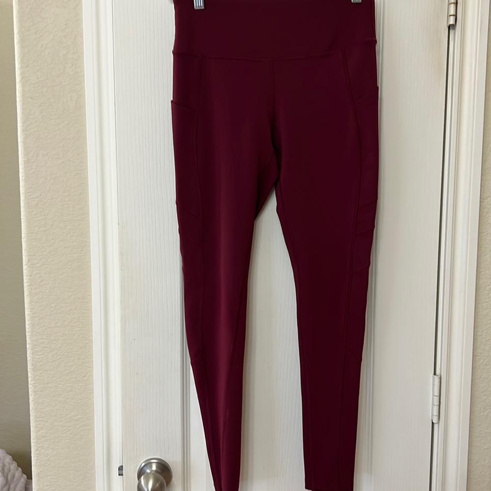 New Balance Women's High-Waist Burgundy Leggings